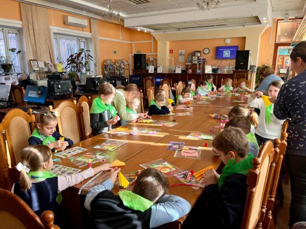 Весенняя народная кукла