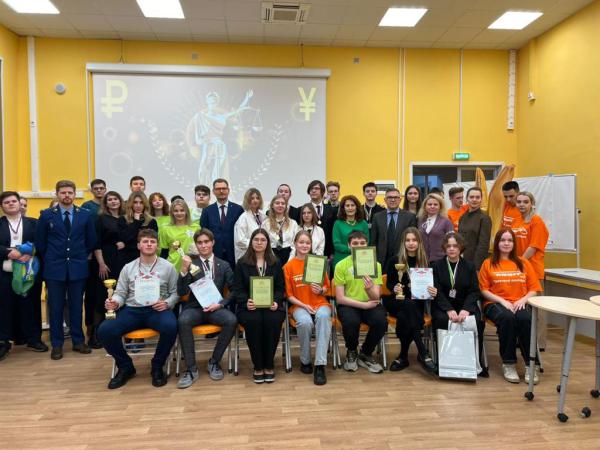 Интеллектуально-правовая игра "Подросток и закон"